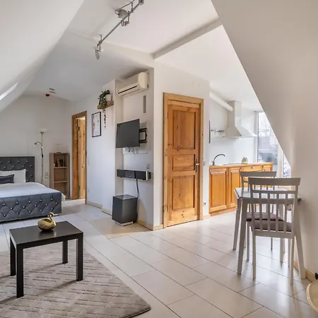 Castle Street Rooftop Retreats By Innorental Apartment *