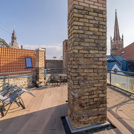 Castle Street Rooftop Retreats By Innorental *