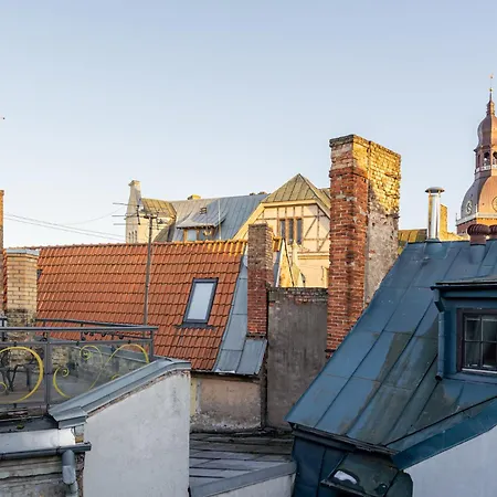 Castle Street Rooftop Retreats By Innorental Appartement Riga
