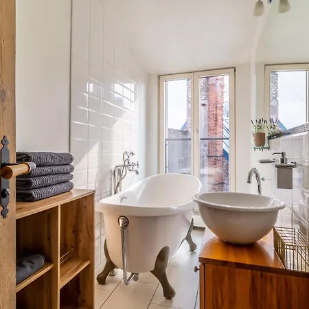 Apartmán Castle Street Rooftop Retreats By Innorental Riga