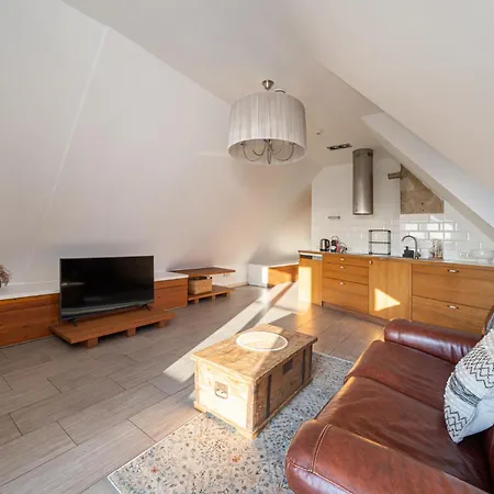 Castle Street Rooftop Retreats By Innorental Apartmán Riga
