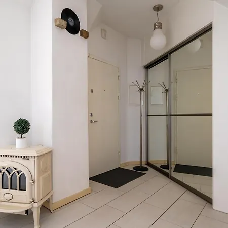 Castle Street Rooftop Retreats By Innorental Apartmán
