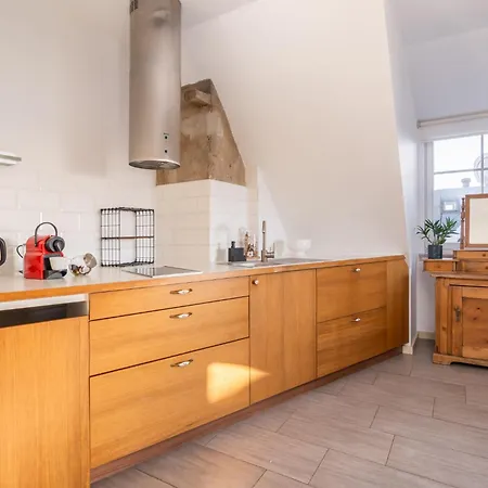 Castle Street Rooftop Retreats By Innorental Apartmán